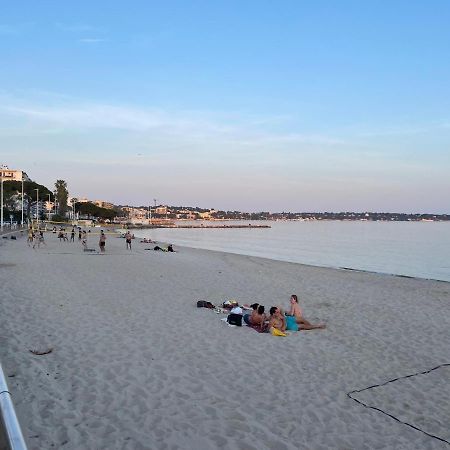 Appartement Tout Confort Vue Mer Antibes Bagian luar foto